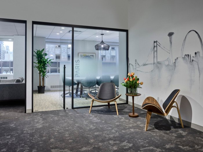 Ovation Travel Group 办公室由 Design Republic 设计