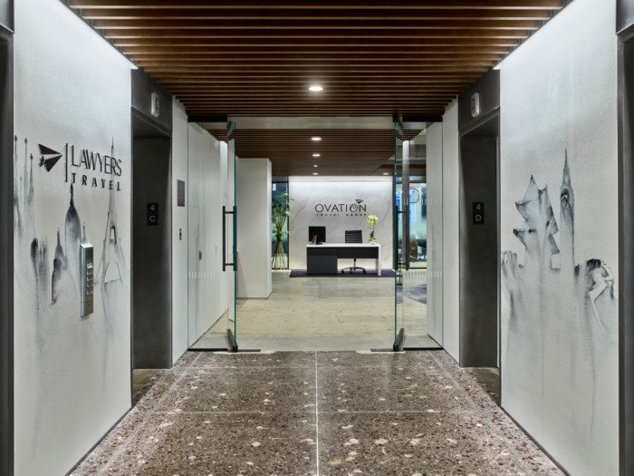 Ovation Travel Group 办公室由 Design Republic 设计