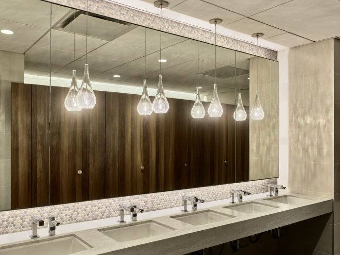 Ovation Travel Group 办公室由 Design Republic 设计