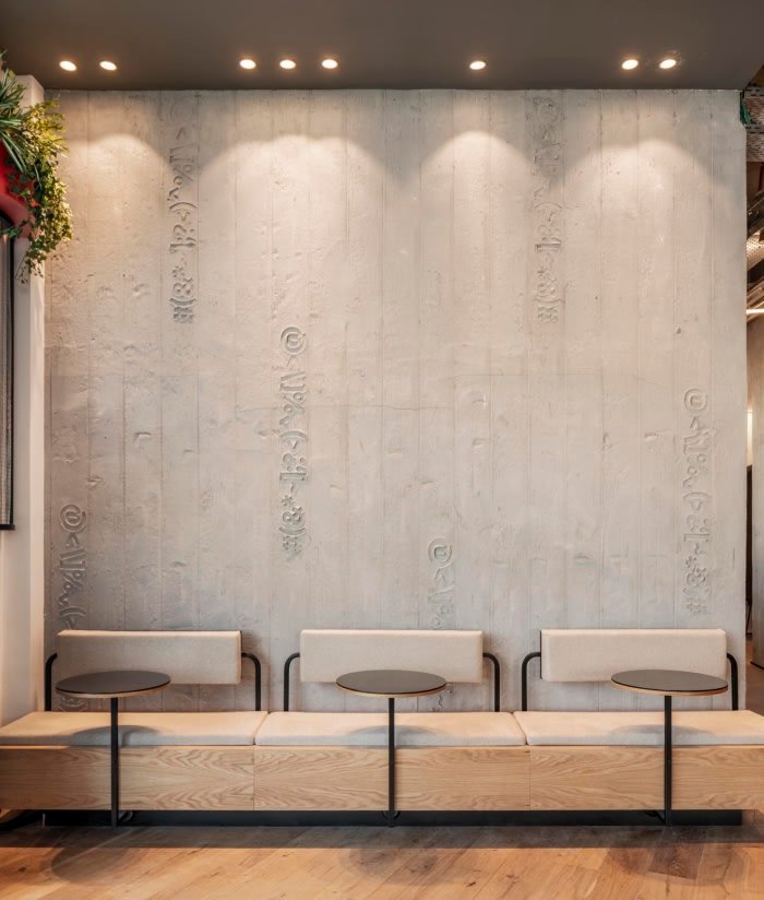 Switchup 的 Overwolf 办公室