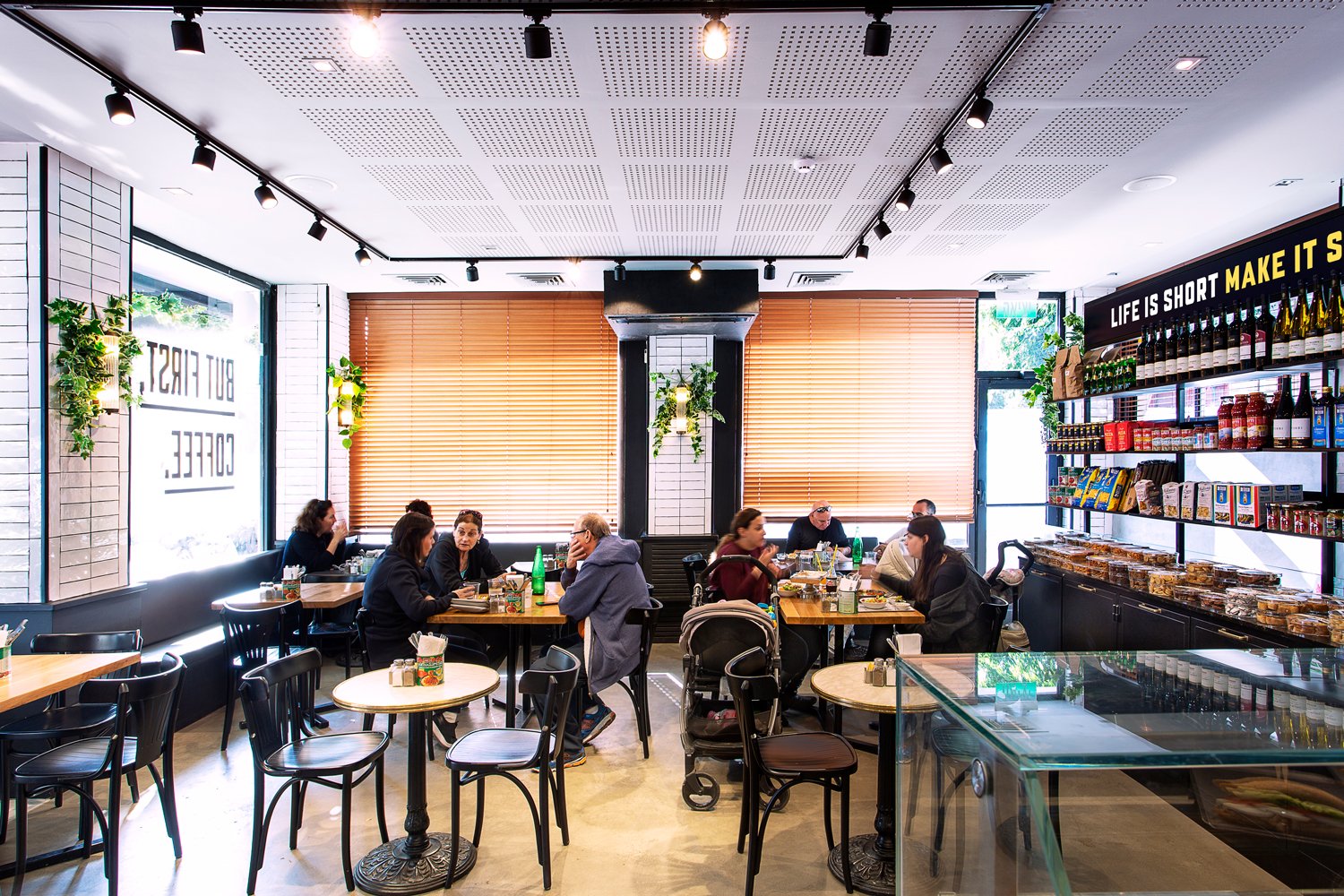 面包站 BISTRO DISENCHIC 面包站 BISTRO DISENCHIC