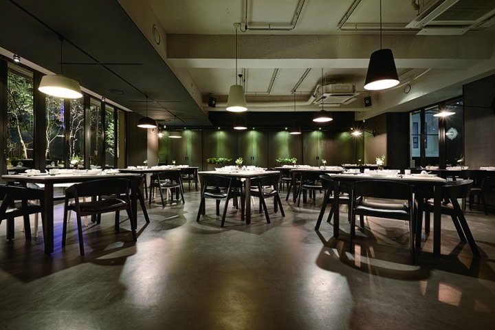 韩国首尔 danaham 设计的 PABULLA 餐厅