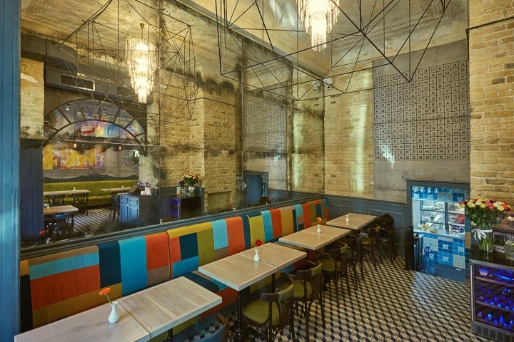 PSTATECA 咖啡馆由 Sasha Fedorenko Architecture & Design 设计，基辅 – 乌克兰