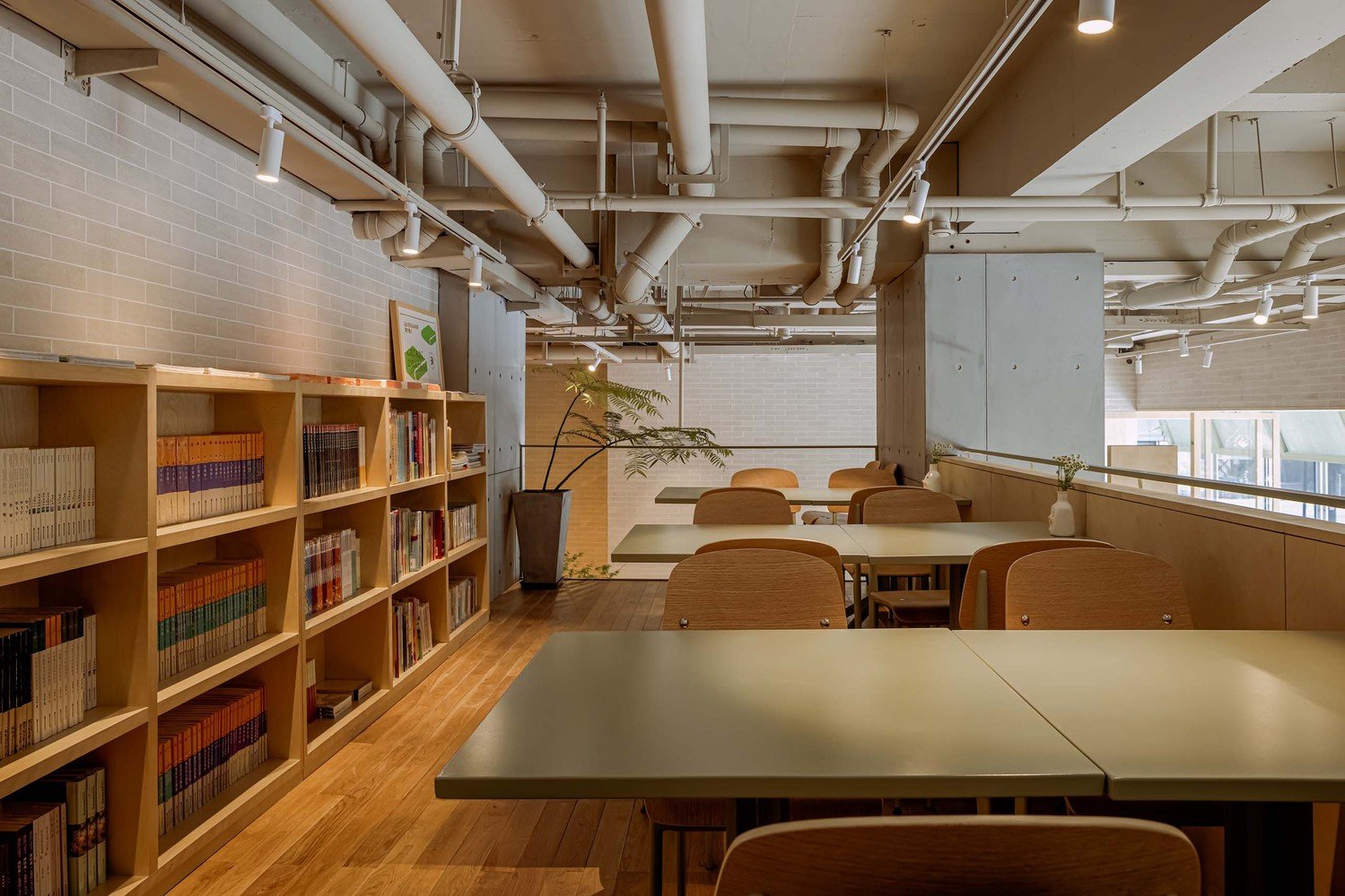 POINT 咖啡馆 by triostudio