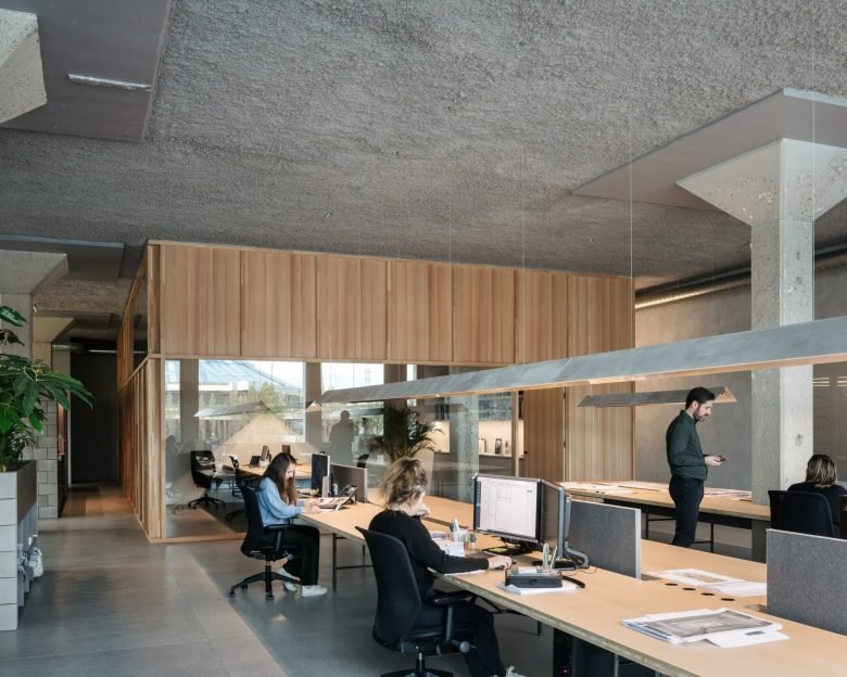 PUUR 办公室 由 PUUR 设计