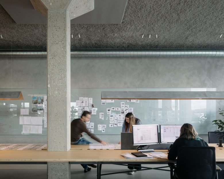 PUUR 办公室 由 PUUR 设计