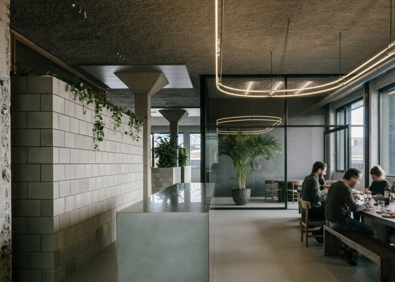 PUUR 办公室 由 PUUR 设计