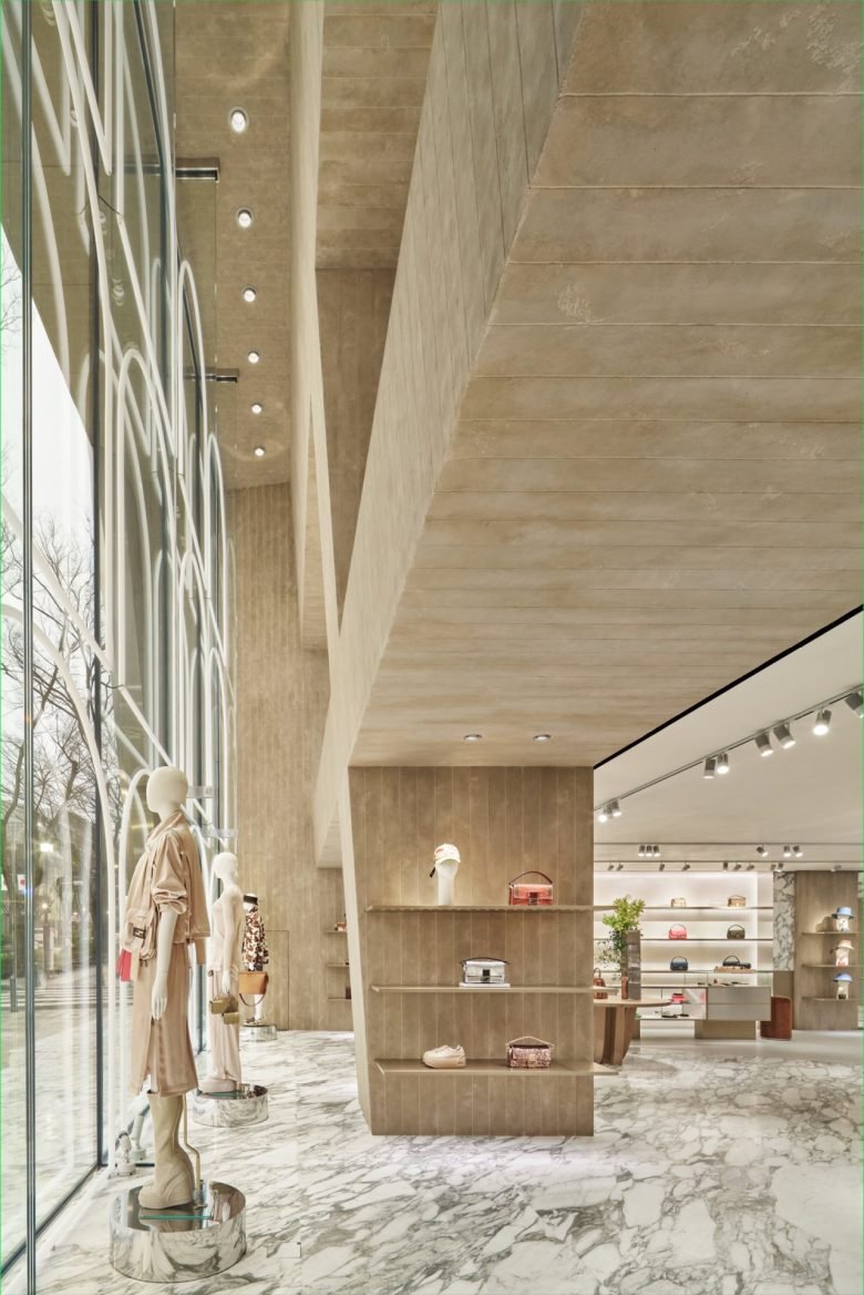 表参道芬迪宫酒店