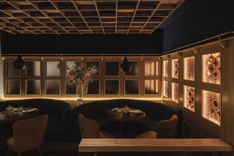 Paco Lago Interioriza 设计的 Palocortado 餐厅