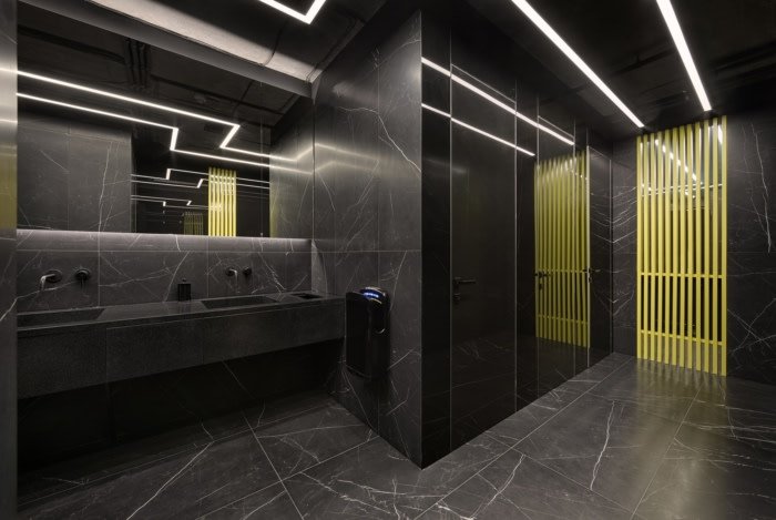 Parimatch 技术办公室由 ZIKZAK 建筑师设计