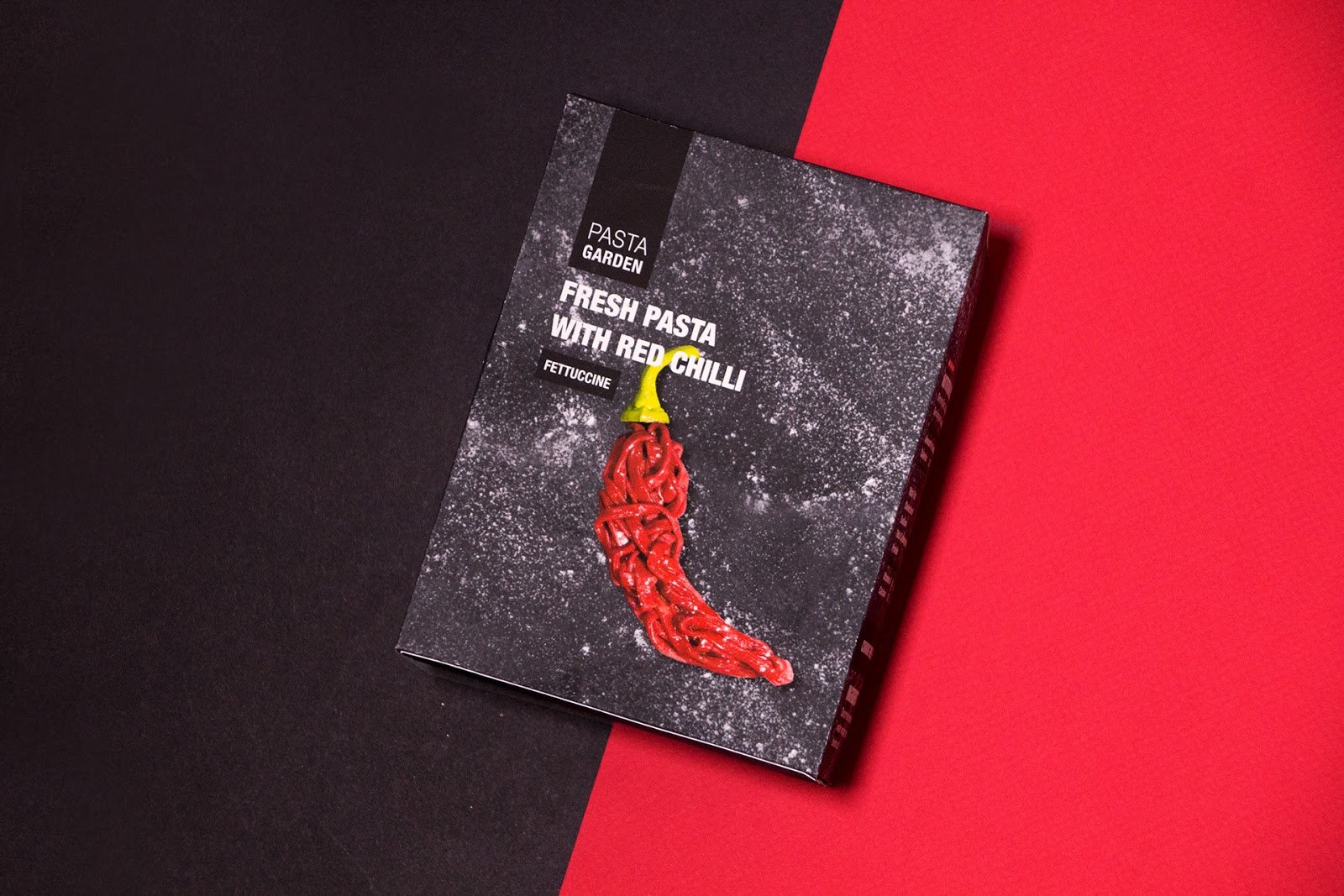 丹尼斯·哈基姆 (Denisse Hakim) 设计的意大利面花园