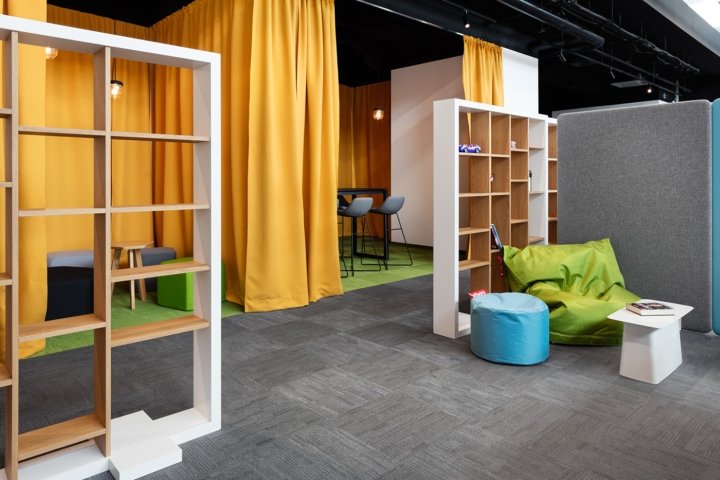 Paysafe 办公室,由 Cache atelier 设计,索非亚 – 保加利亚 Paysafe 办公室,由 Cache atelier 设计,索非亚 – 保加利亚