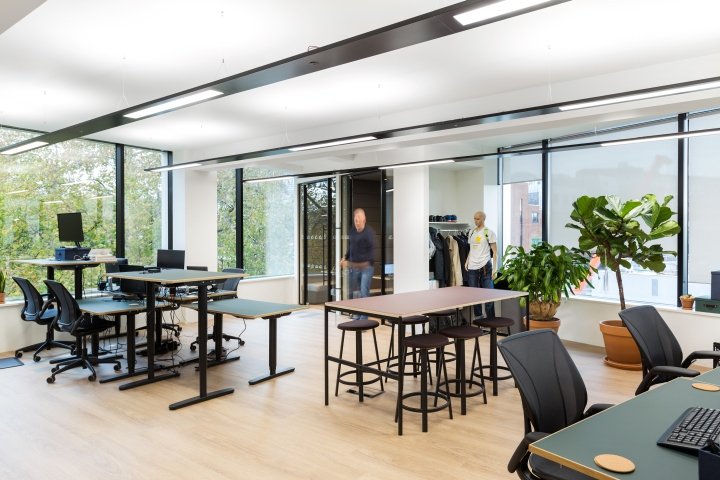 Peakon 办公室由 ThirdWay Interiors 设计，英国伦敦