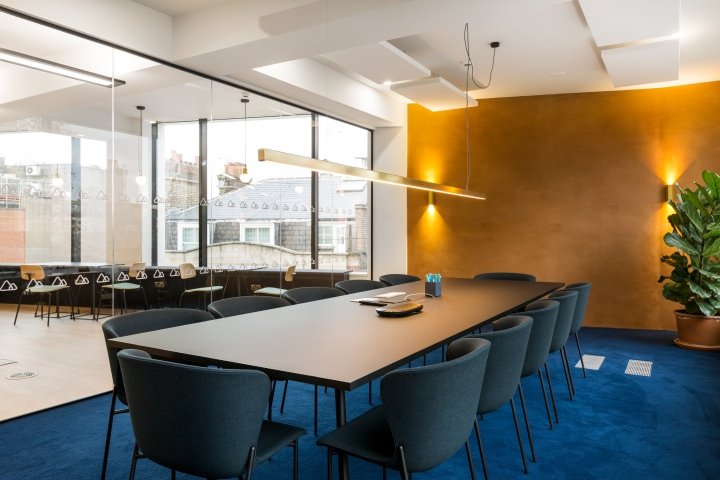 Peakon 办公室由 ThirdWay Interiors 设计，英国伦敦