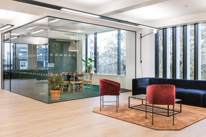Peakon 办公室由 ThirdWay Interiors 设计，英国伦敦