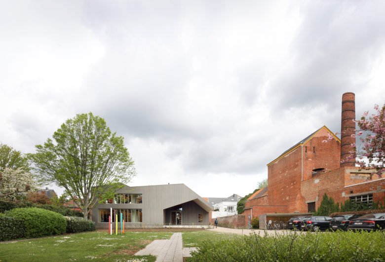 Pedico Shop 由 murmuur architen + Robbrecht & Daem architen 设计