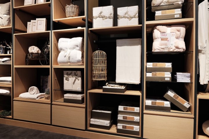 Penelope Store by YK Mimarlık，土耳其伊斯坦布尔