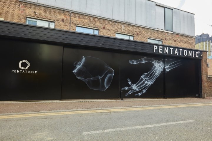 LuckyFox 的 Pentatonic 快闪店，英国伦敦