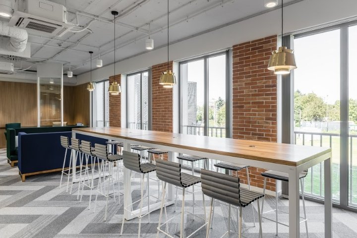 波兰克拉科夫 The Design Group 设计的 People Scout TrueBlue 公司办公室