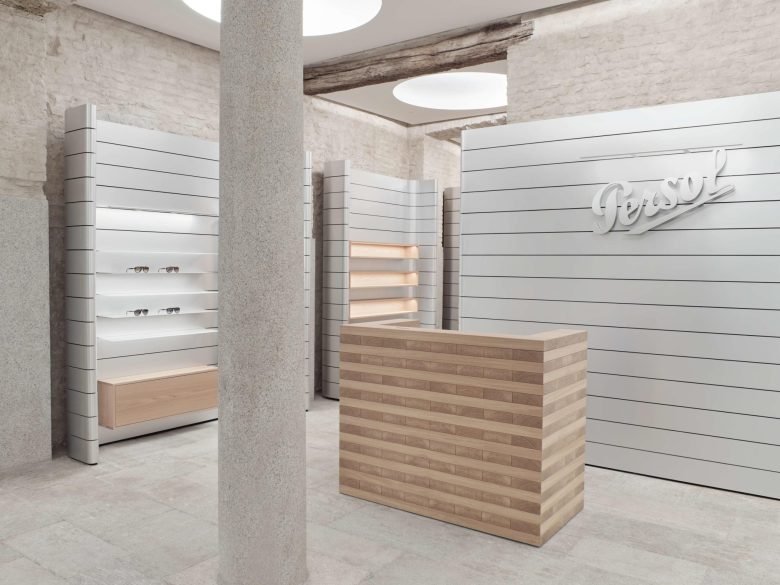Persol 商店由 David Chipperfield Architects 设计
