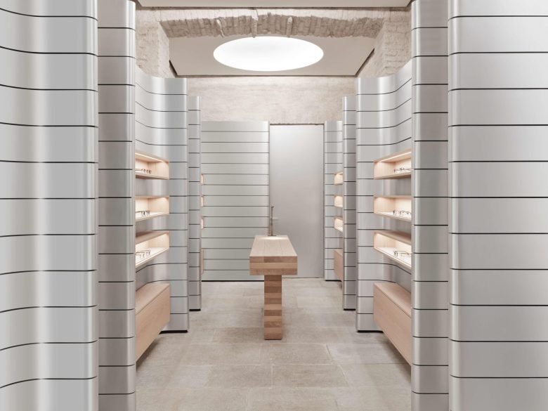 Persol 商店由 David Chipperfield Architects 设计