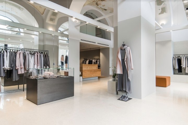 Peserico 商店，由 C&P Architetti 设计，圣彼得堡 – 俄罗斯