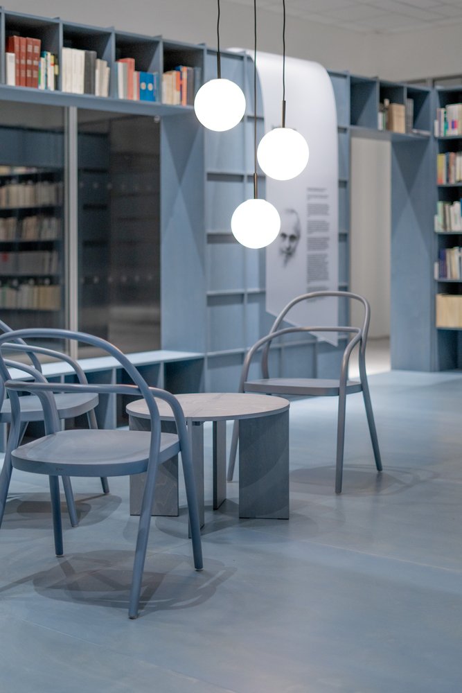 Petr Hajek 的图书馆 by Studio COSMO