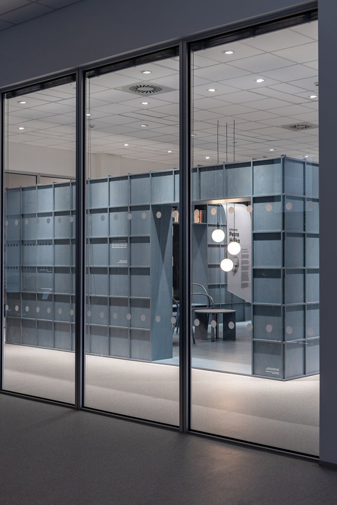 Petr Hajek 的图书馆 by Studio COSMO