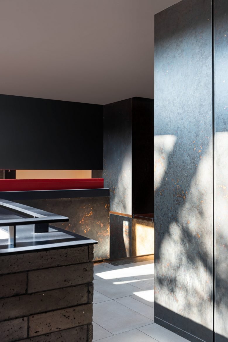 Huda 餐厅主店 by IN.X Design