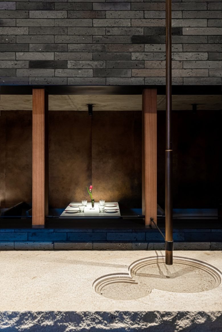 Huda 餐厅主店 by IN.X Design