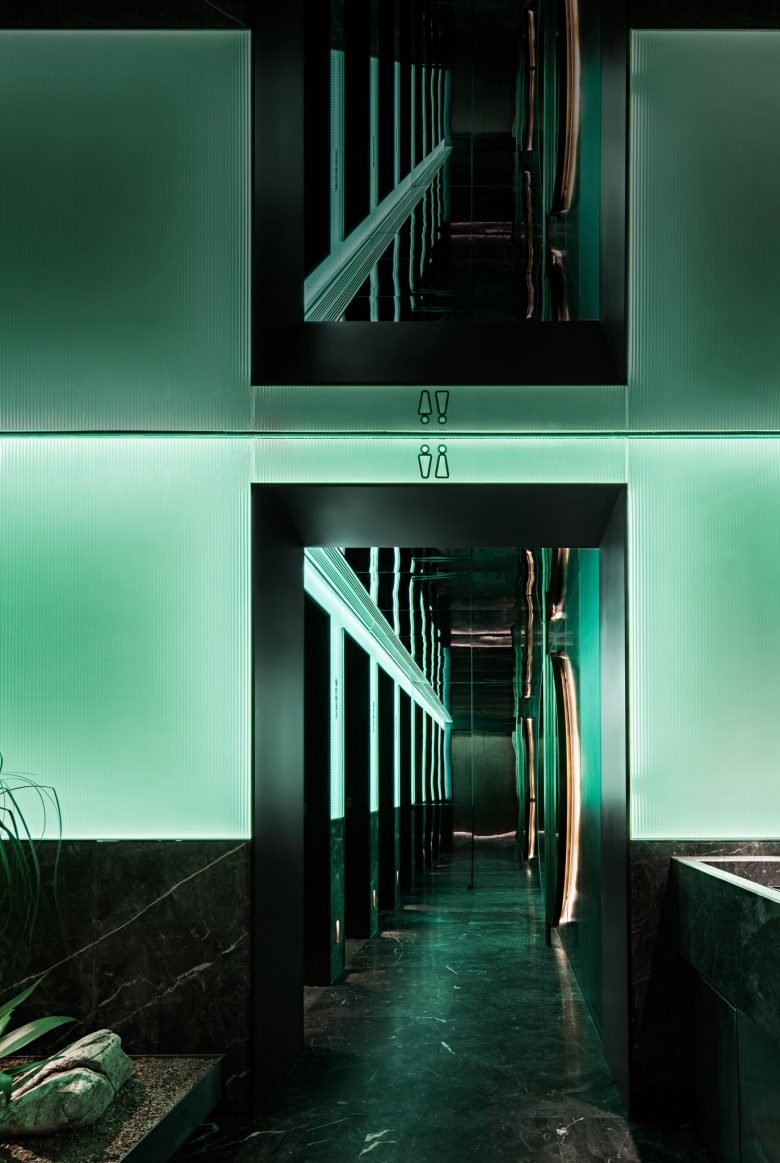 Huda 餐厅主店 by IN.X Design