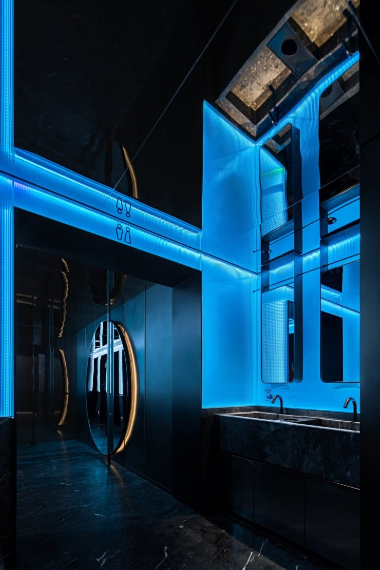 Huda 餐厅主店 by IN.X Design