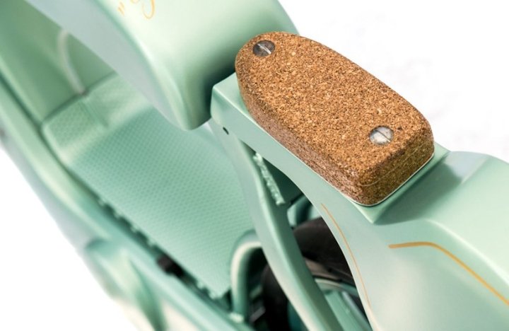 OMT Garage 的 Piaggio Ciao Racer OMT Garage 的 Piaggio Ciao Racer