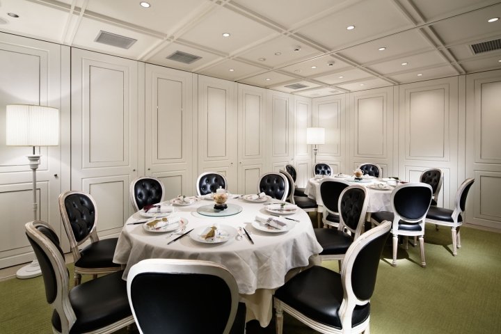 Piao_Xiang 餐厅由 GATE 室内设计事务所设计，东京 – 日本