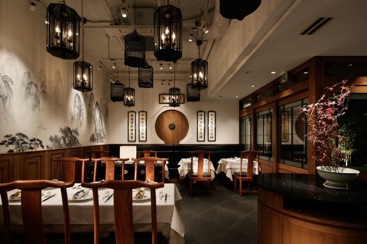 Piao_Xiang 餐厅由 GATE 室内设计事务所设计，东京 – 日本