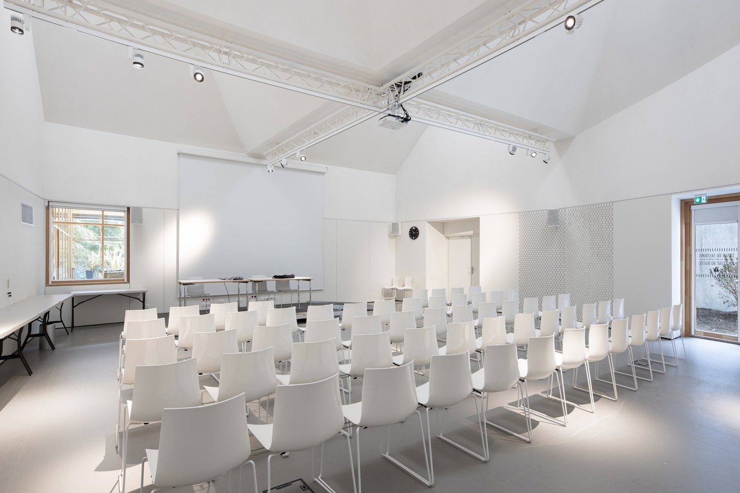 Pierre Veilletet 图书馆 / atelier d’architecture King Kong