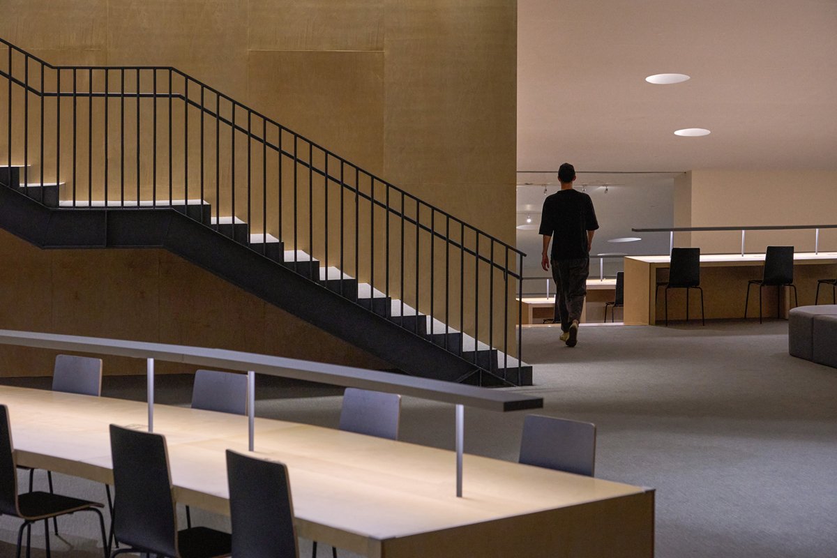 平和图书馆剧场 / OPEN Architecture
