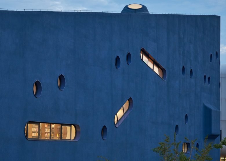 平和图书馆剧场 / OPEN Architecture