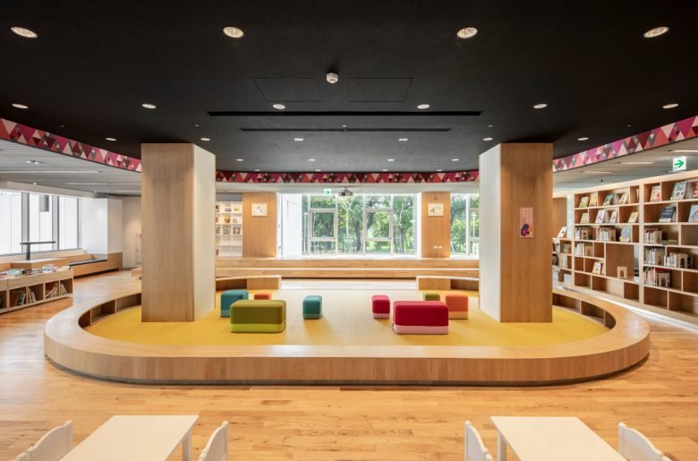 屏东公共图书馆 / Mayu Architects