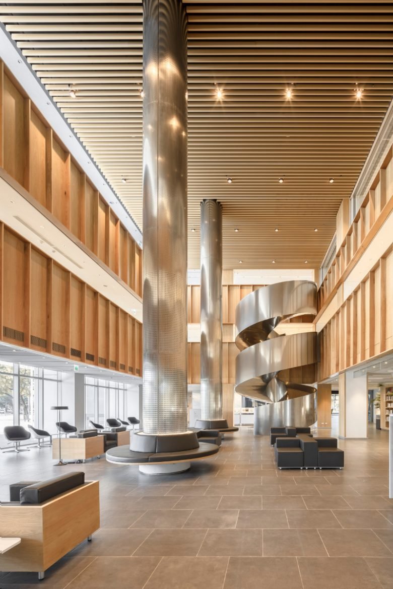 屏东公共图书馆 / Mayu Architects