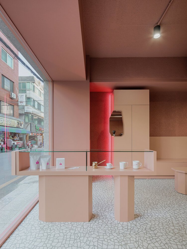 Plainoddity 的粉红大猩猩咖啡 Plainoddity 的粉红大猩猩咖啡