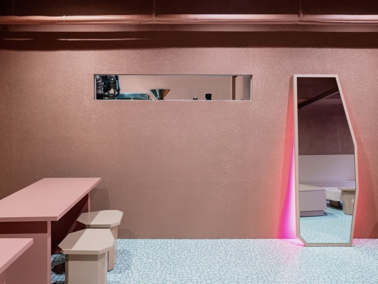 Plainoddity 的粉红大猩猩咖啡 Plainoddity 的粉红大猩猩咖啡