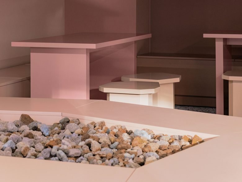 Plainoddity 的粉红大猩猩咖啡 Plainoddity 的粉红大猩猩咖啡