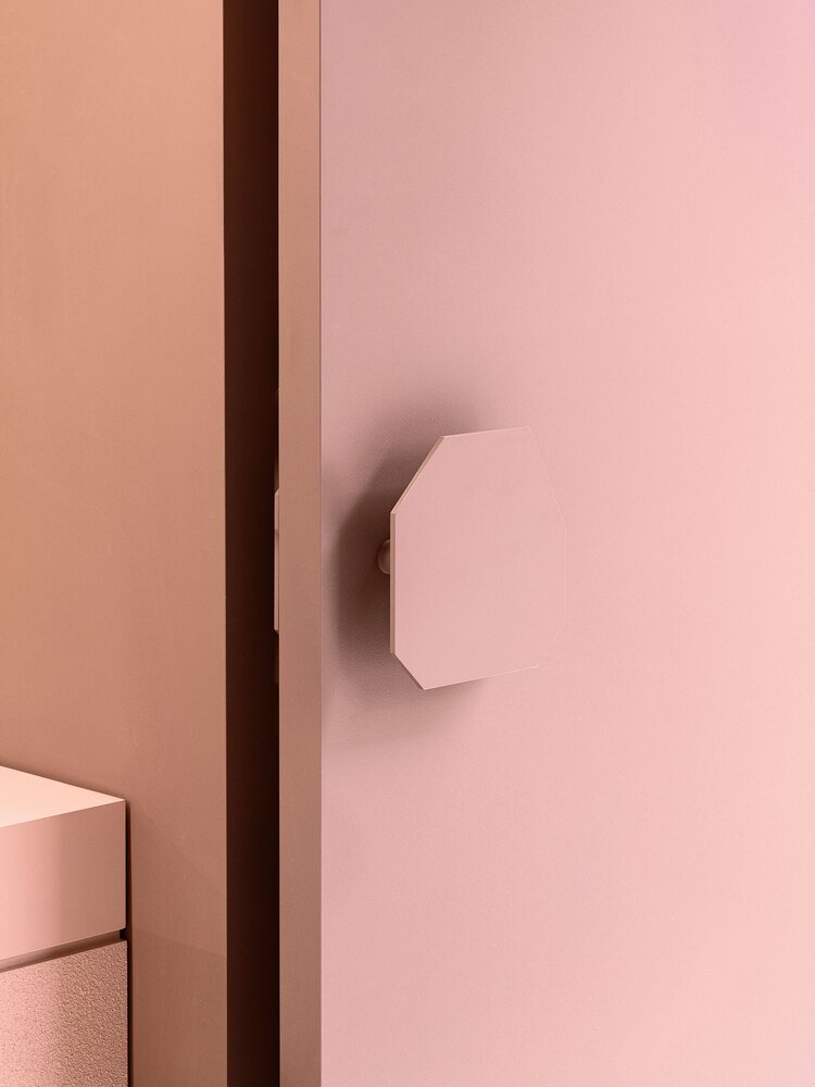 Plainoddity 的粉红大猩猩咖啡 Plainoddity 的粉红大猩猩咖啡