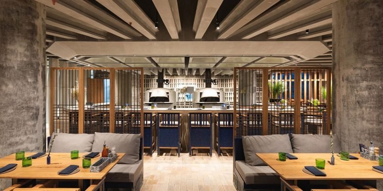 红色设计的披萨 4P