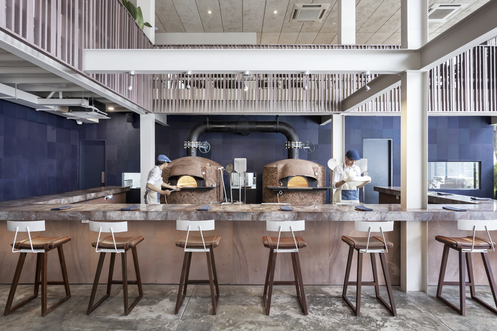 Pizza 4p’s 餐厅金边 / Bloom Architecture Pizza 4p’s 餐厅金边 / Bloom Architecture