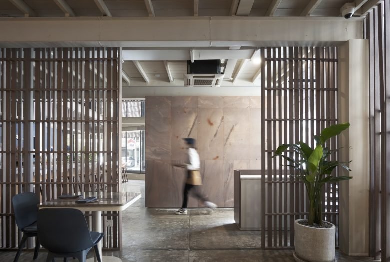 Pizza 4p’s 餐厅金边 / Bloom Architecture Pizza 4p’s 餐厅金边 / Bloom Architecture