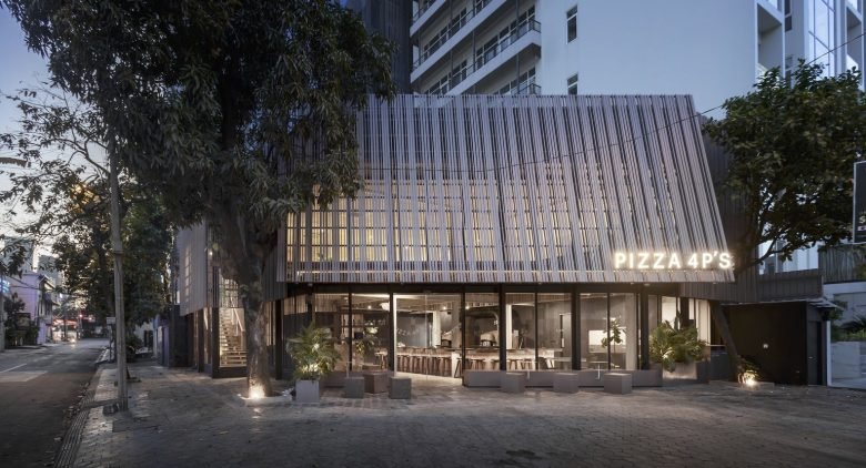 Pizza 4p’s 餐厅金边 / Bloom Architecture Pizza 4p’s 餐厅金边 / Bloom Architecture