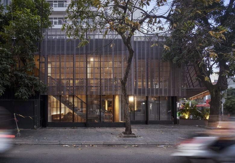 Pizza 4p’s 餐厅金边 / Bloom Architecture Pizza 4p’s 餐厅金边 / Bloom Architecture