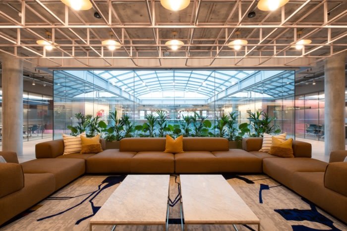 Gensler 设计的 Pladis 全球办事处